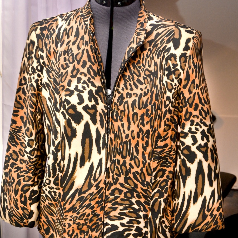 Beautifully styled women’s blazer looks amazing outfitted in a black skirt